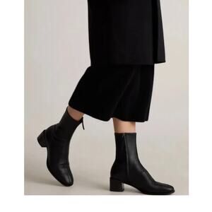 New! Quince Italian Leather Stretch Sock Bootie Black NEW Size 7